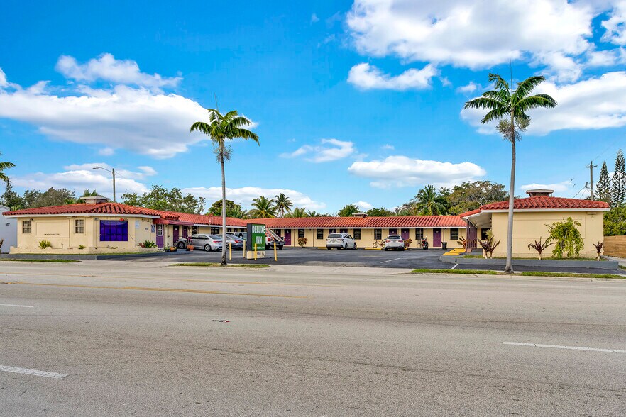 1150 S Federal Hwy, Dania Beach, FL à vendre - Photo du bâtiment - Image 3 de 18