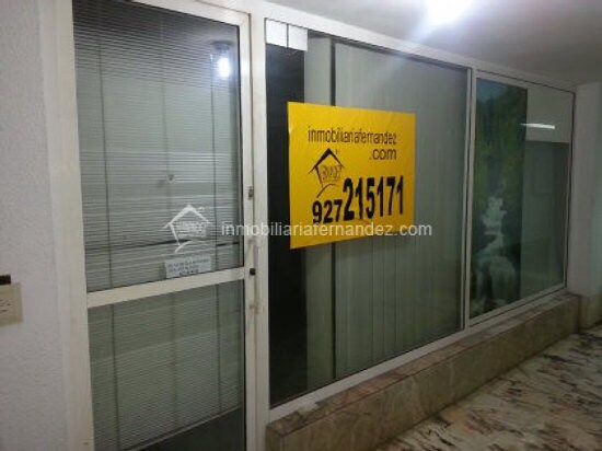 Avenida de Alemania, 3, Cáceres, Cáceres for lease Building Photo- Image 1 of 3