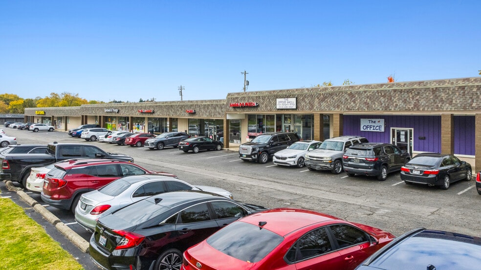 3100-3130 Springdale Rd, Cincinnati, OH for sale - Building Photo - Image 3 of 14