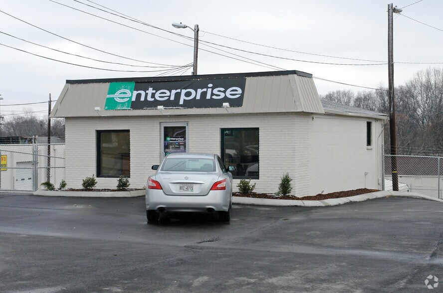 3206 Gallatin Pike, Nashville, TN for sale - Building Photo - Image 2 of 2