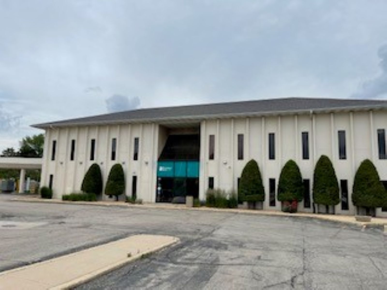 913 S 4th St, Dekalb, IL à vendre Photo principale- Image 1 de 10