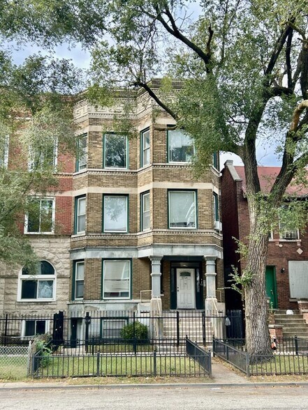 5714 S Prairie Ave, Chicago, IL à vendre - Photo du bâtiment - Image 2 de 53