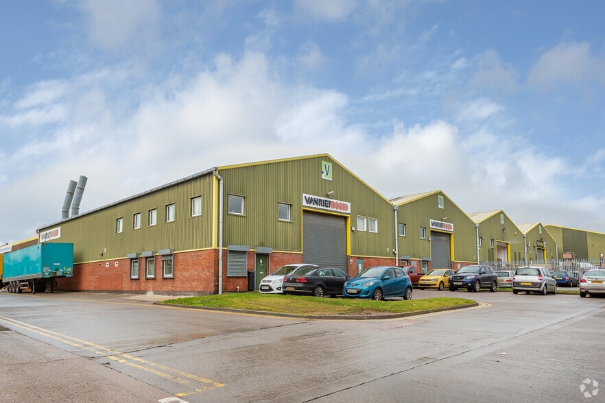 Atherstone St, Tamworth for lease - Primary Photo - Image 1 of 1