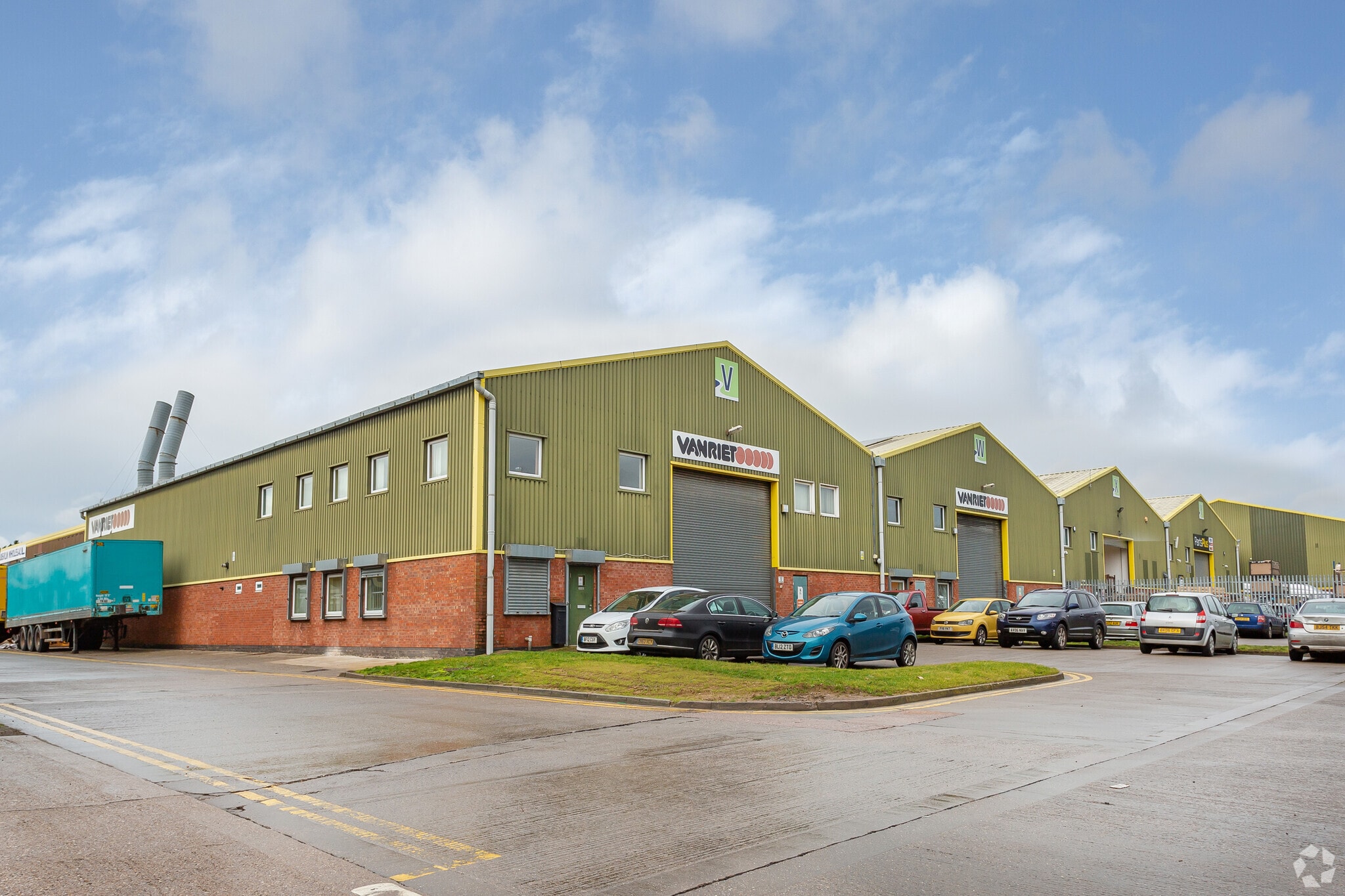 Atherstone St, Tamworth for lease Primary Photo- Image 1 of 2