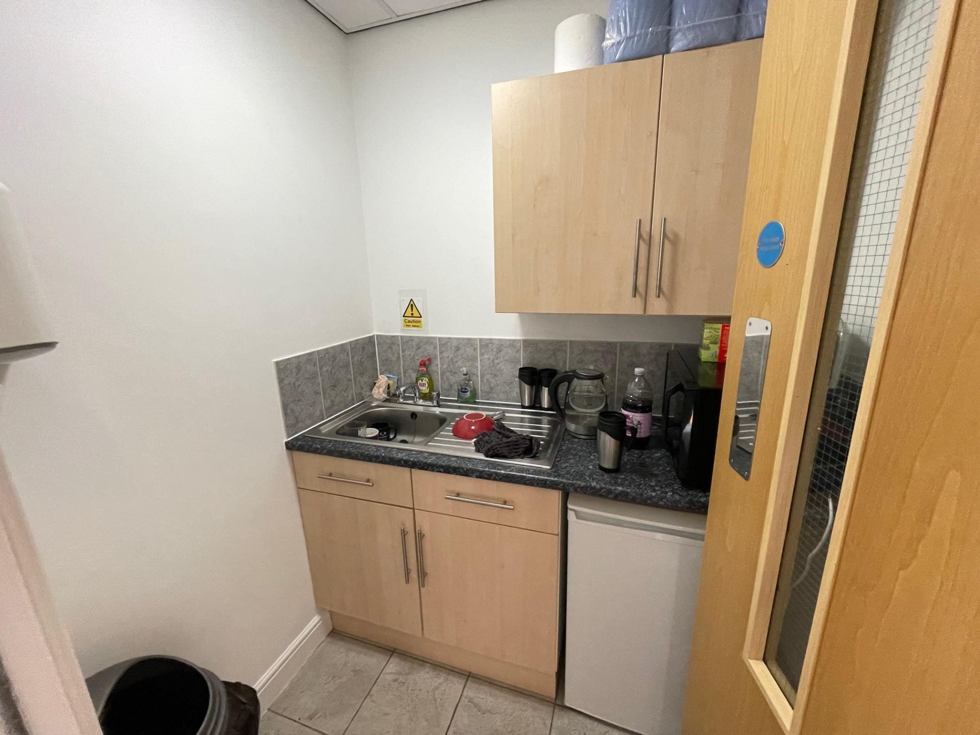 Commercial Rd, Darwen for lease Interior Photo- Image 1 of 4