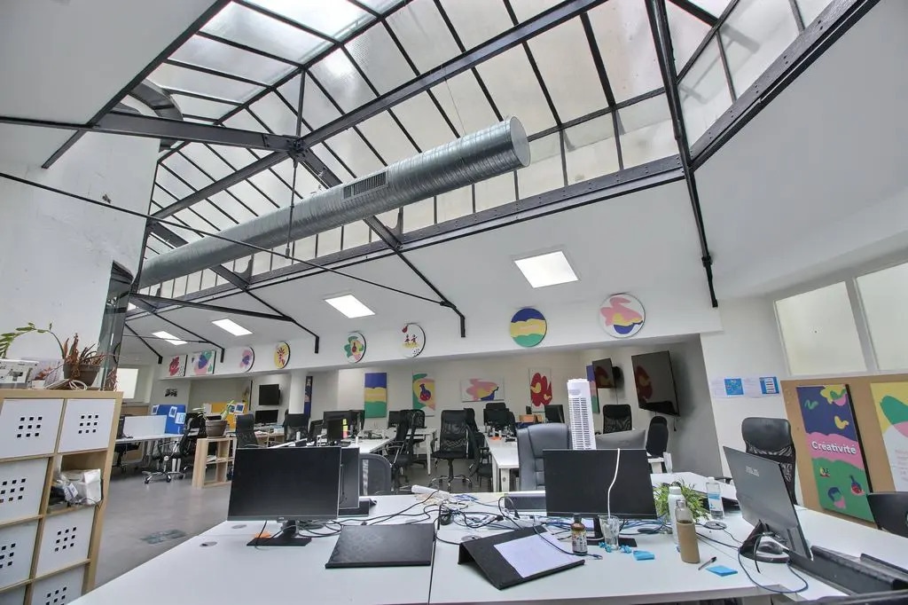 27 Rue De Citeaux, Paris for lease Interior Photo- Image 1 of 12