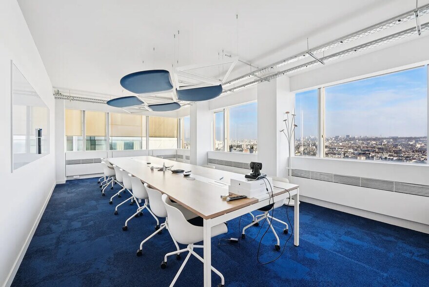 207 Rue De Bercy, Paris à louer - Photo du bâtiment - Image 1 de 14