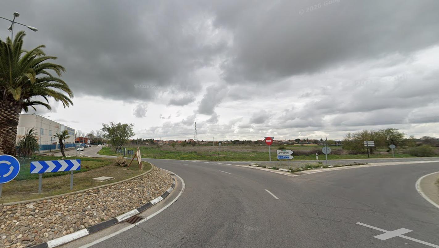 Avenida de Portugal portefeuille de 2 propriétés à vendre sur LoopNet.ca Photo principale- Image 1 de 4