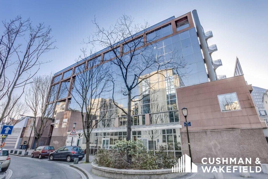 Bureau dans Boulogne-Billancourt à louer - Photo du bâtiment - Image 2 de 12