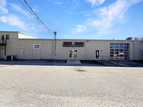 3328 Rice Mine Rd NE, Tuscaloosa, AL à louer Photo intérieure- Image 1 de 9