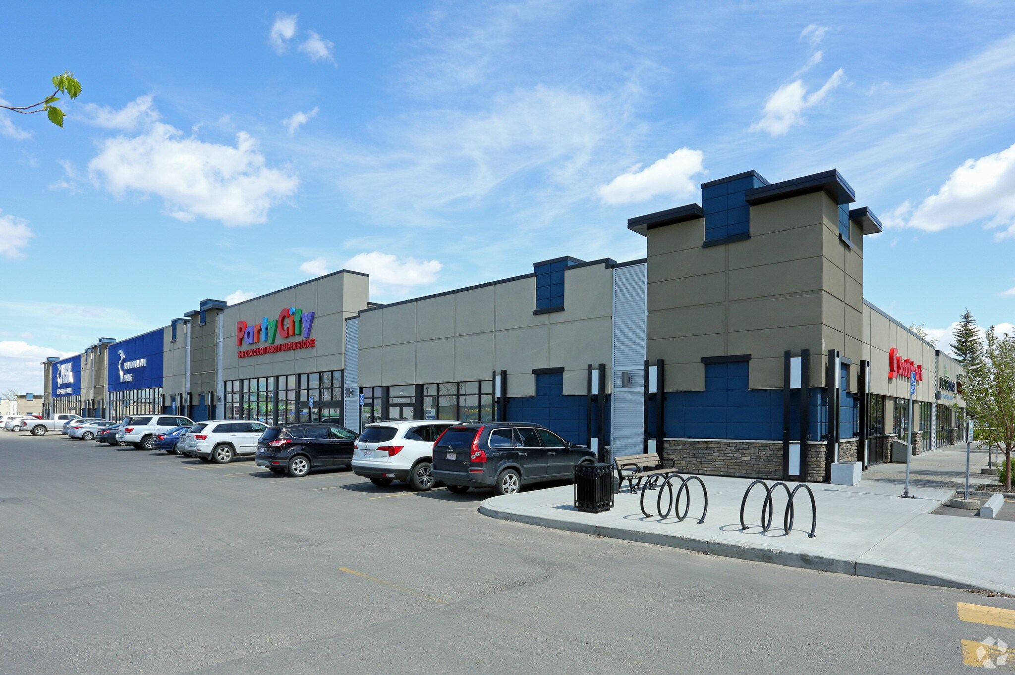 222 Baseline Rd, Calgary, AB for sale Primary Photo- Image 1 of 1