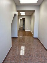 149 Brock St, Kingston, ON à louer Photo intérieure- Image 2 de 9