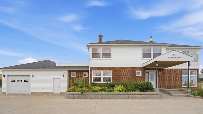 Plus de détails pour 191 Ordze Ave, Sherwood Park, AB - Bureau à vendre