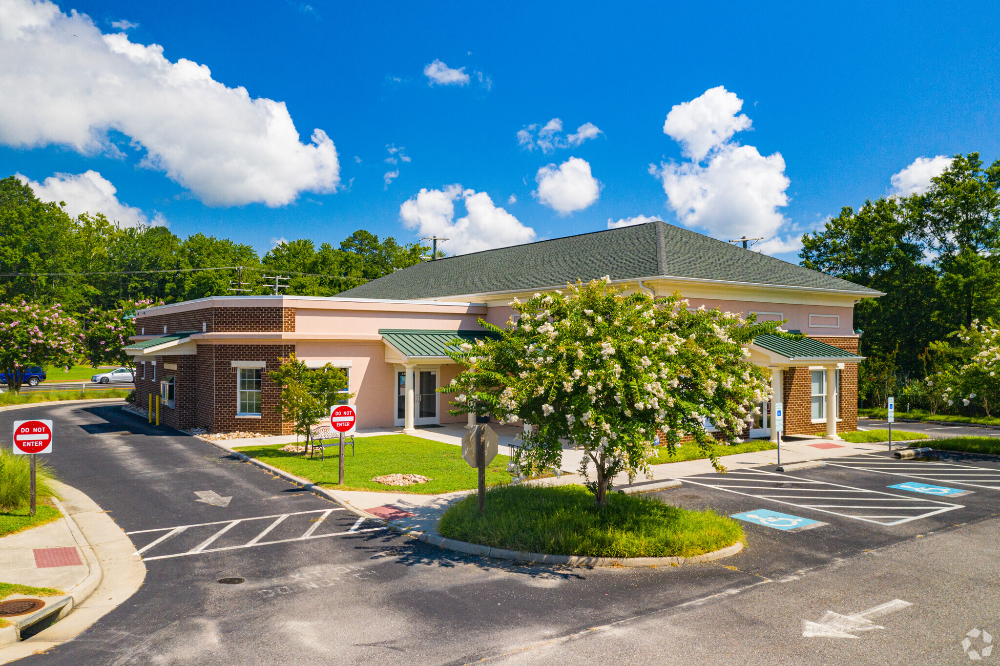 Retail in West Point, VA for lease Building Photo- Image 1 of 21