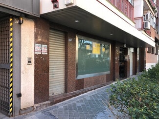 Plus de détails pour Multi-résidentiel à vendre