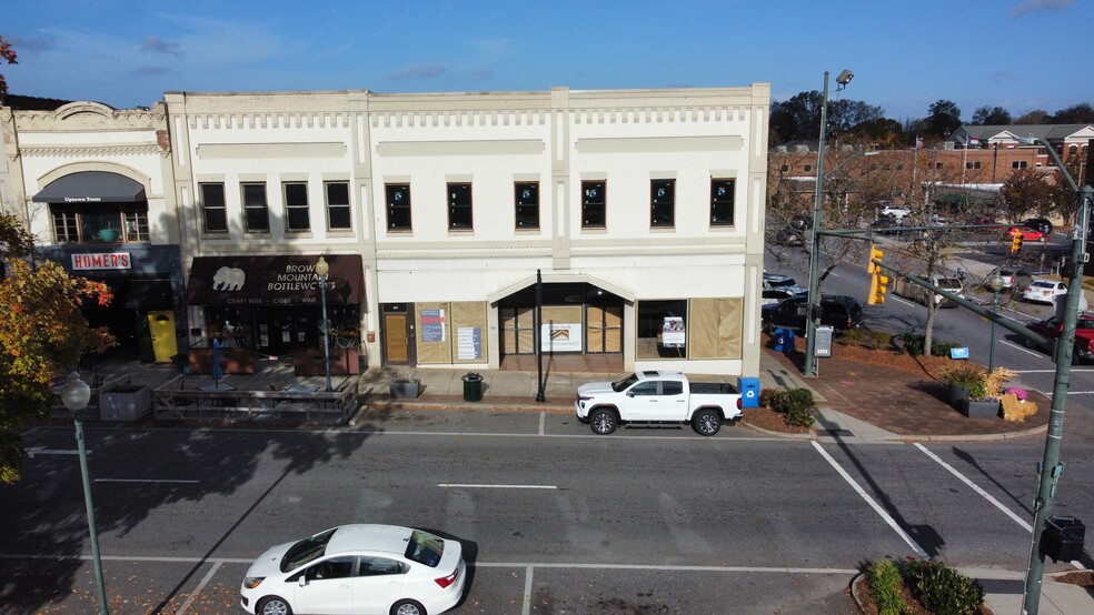 117 E Union St, Morganton, NC for lease - Building Photo - Image 2 of 5