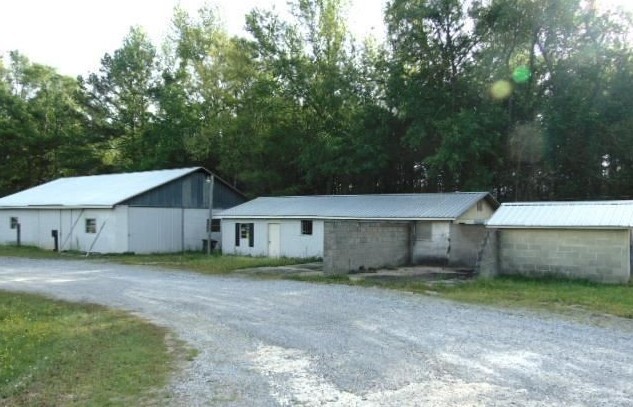 425 Enterprise Rd, Clanton, AL à vendre - Photo principale - Image 1 de 2