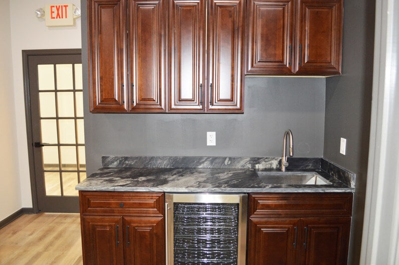 55921-55951 Gratiot Ave, Chesterfield, MI for lease - Interior Photo - Image 3 of 8