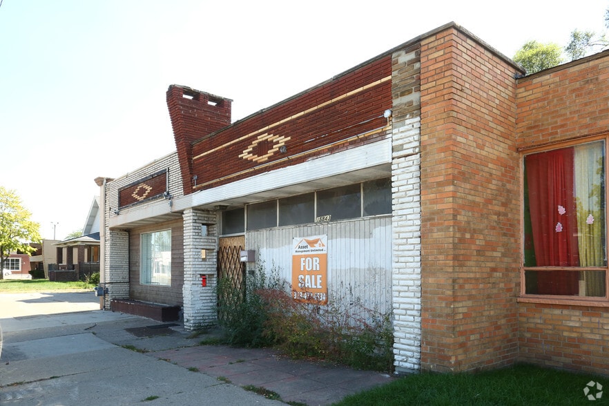 15843 W 7 Mile Rd, Detroit, MI à vendre - Photo du bâtiment - Image 2 de 8