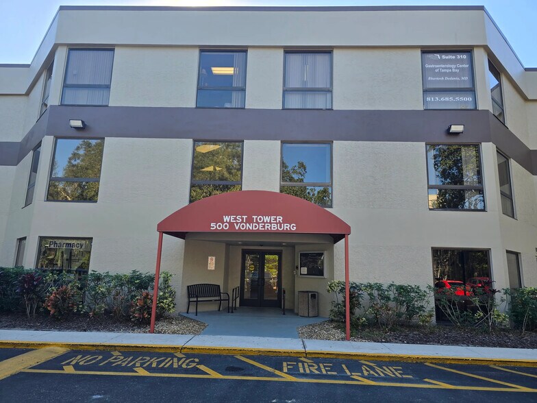 500 Vonderburg Dr, Brandon, FL for lease - Building Photo - Image 2 of 8
