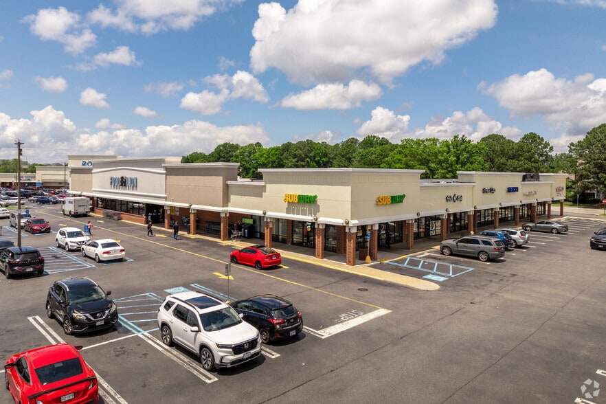 2101 Coliseum Dr, Hampton, VA for lease - Primary Photo - Image 1 of 5