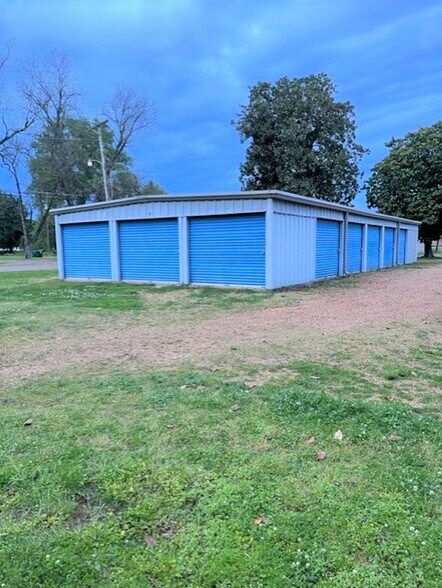 W. Main Street, Webb, MS à vendre - Photo du bâtiment - Image 3 de 5