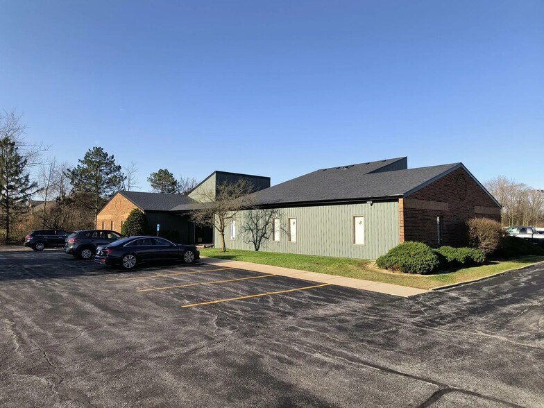 101-109 W 79th Ave, Merrillville, IN à louer - Photo du bâtiment - Image 1 de 10