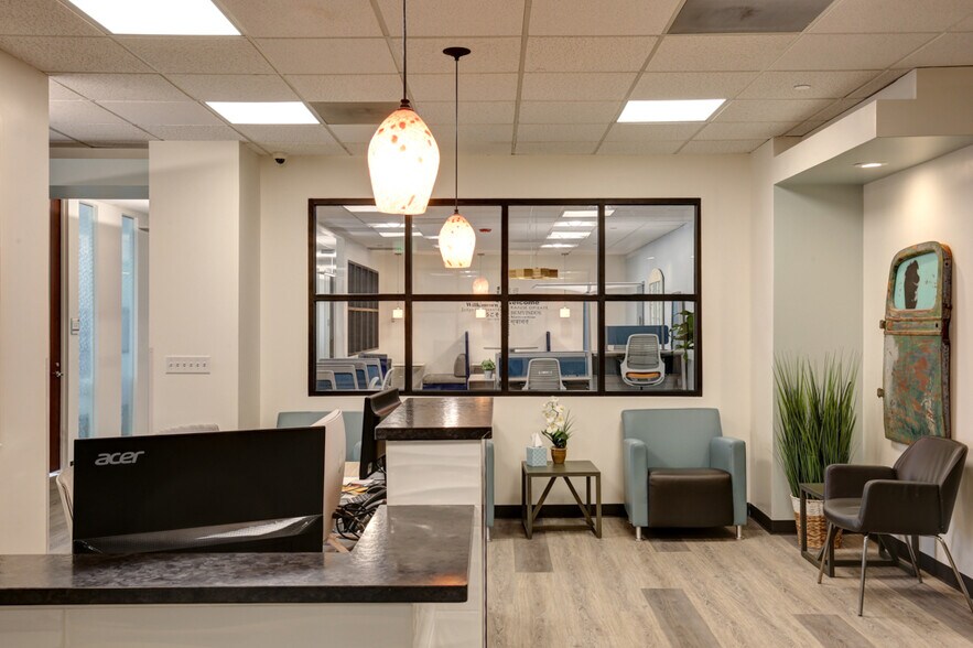501 S Cherry St, Denver, CO à louer - Photo intérieure - Image 2 de 39