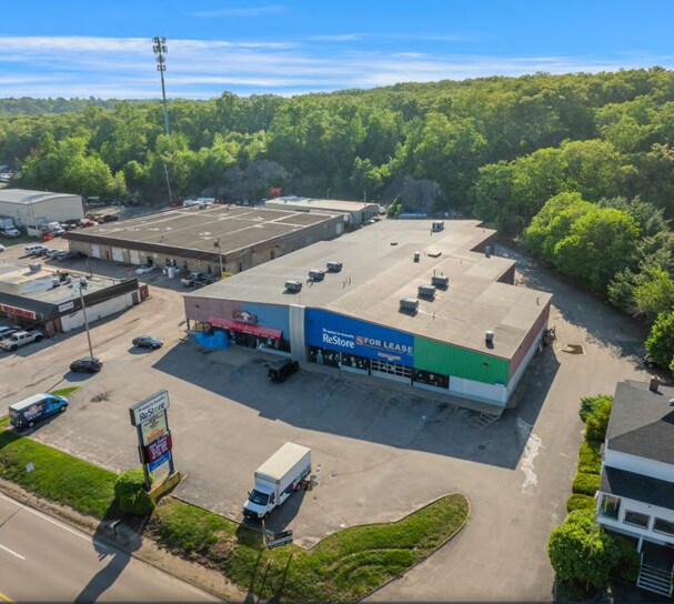 9 Washington St, Attleboro, MA à louer Photo principale- Image 1 de 8