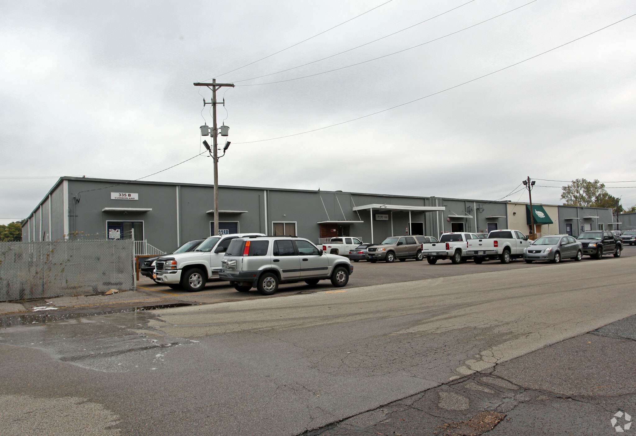 335-357 Cumberland St, Memphis, TN for lease Primary Photo- Image 1 of 3