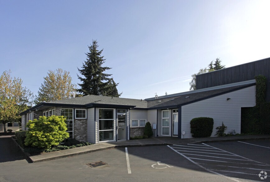 433 SE Baseline St, Hillsboro, OR à louer - Photo principale - Image 1 de 2