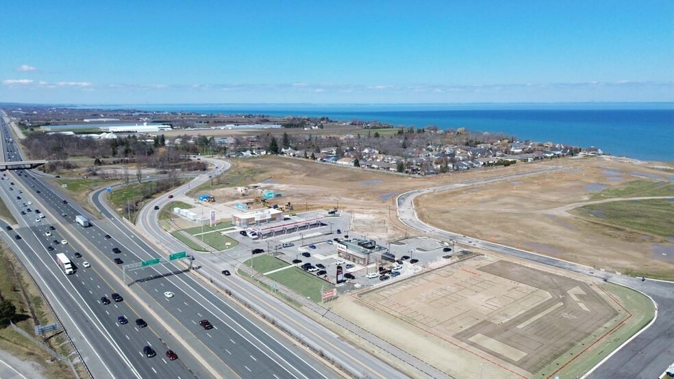 3221 N Service Rd, Vineland Statio, ON à louer - Photo de construction - Image 2 de 6