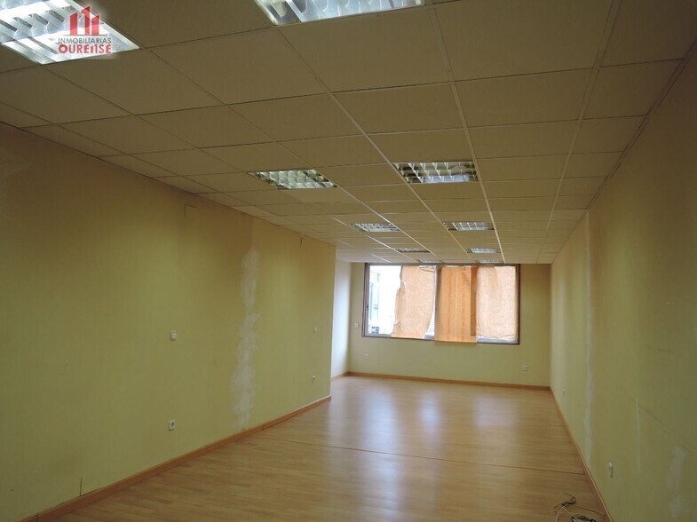 Office in Ourense for lease - Building Photo - Image 1 of 8