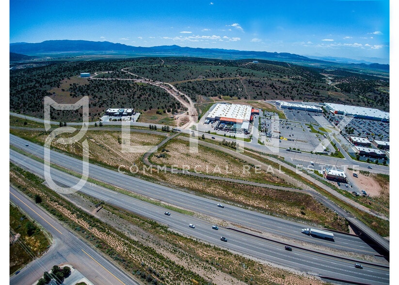 1501 S Providence Center Dr, Cedar City, UT for lease - Primary Photo - Image 1 of 2