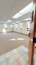 750 W 2nd Ave, Anchorage, AK for lease Interior Photo- Image 2 of 6