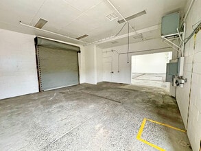 2064 Gravenstein Hwy N, Sebastopol, CA à louer Photo intérieure- Image 1 de 3