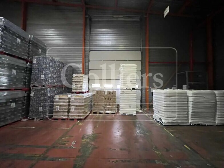 Industriel dans Tarascon à louer - Photo intérieure - Image 3 de 7