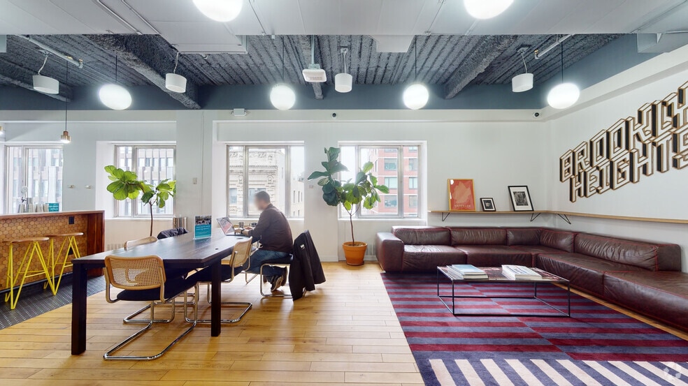 195 Montague St, Brooklyn, NY for lease - Matterport 3D Scan - Image 3 of 23
