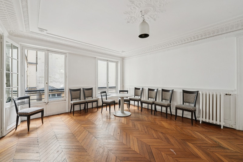 7 Rue D'Artois, Paris for lease - Building Photo - Image 3 of 8