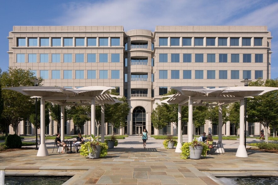 4141 Parklake Ave, Raleigh, NC for lease - Building Photo - Image 1 of 7