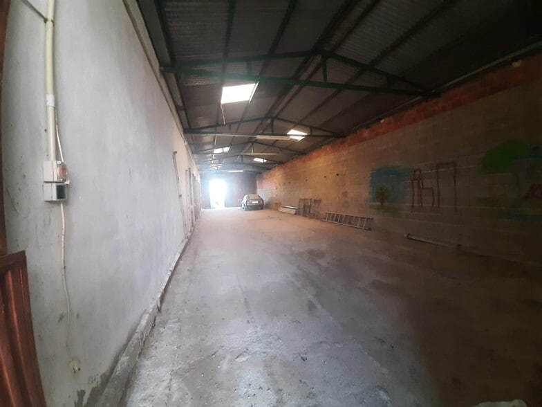 Industrial in Malpartida de Cáceres for sale - Building Photo - Image 2 of 14