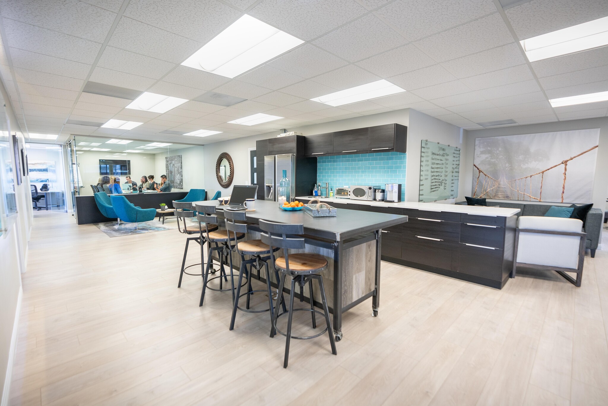 1121-1145 Artesia Blvd, Manhattan Beach, CA for lease Interior Photo- Image 1 of 1