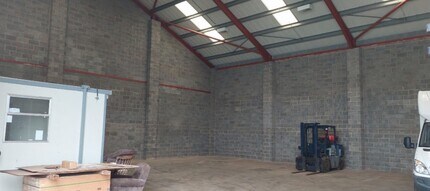 Old Station Clos, Shepshed for lease Interior Photo- Image 2 of 3