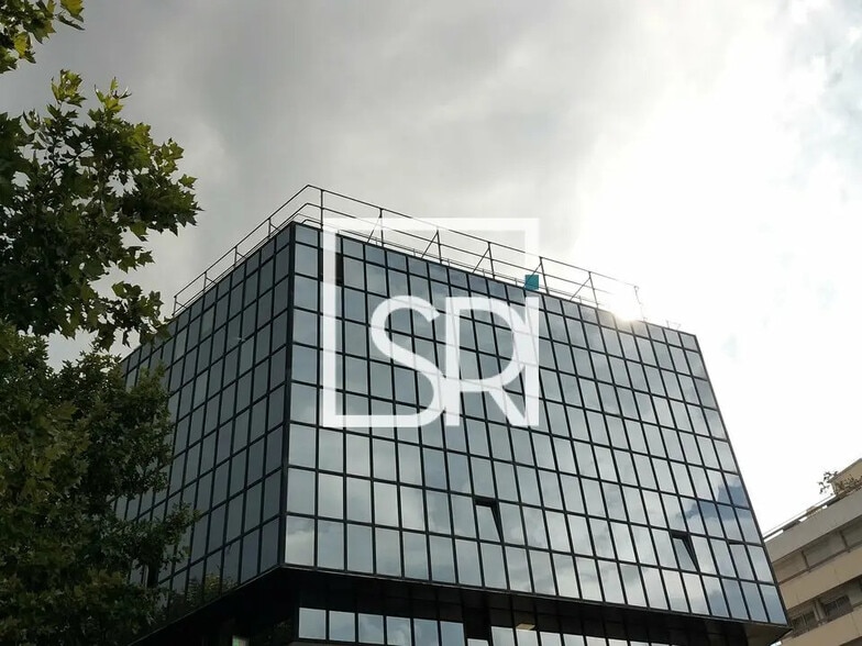 Office in Clermont-Ferrand for lease - Primary Photo - Image 3 of 10