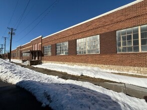 220 E 14th Ave, North Kansas City, MO for lease Building Photo- Image 1 of 37