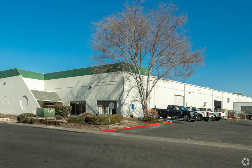 4350 Pell Dr, Sacramento, CA for lease - Primary Photo - Image 1 of 11