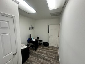 415-433 N Tustin St, Orange, CA for lease Interior Photo- Image 1 of 2