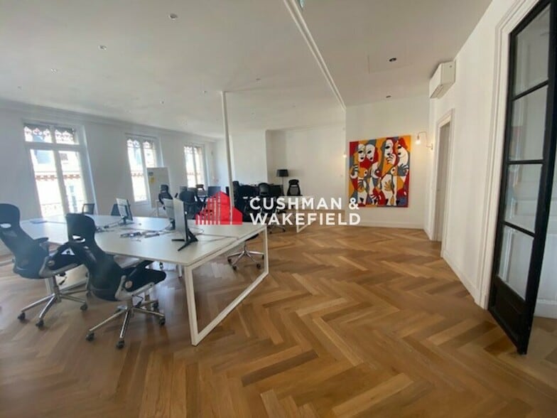 52 Rue D'Alsace Lorraine, Toulouse à louer - Photo intérieure - Image 1 de 7