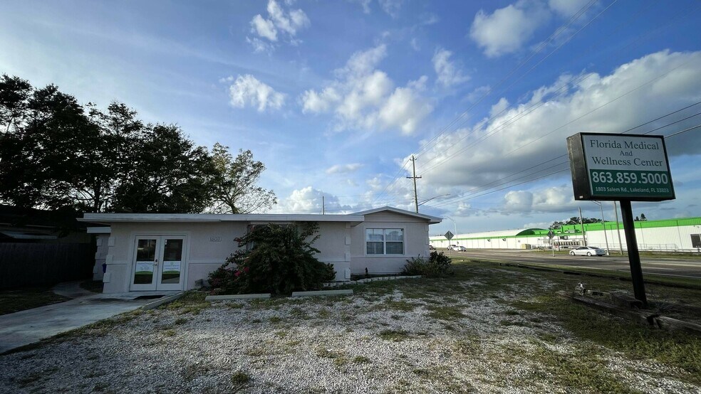 1803 Salem Rd, Lakeland, FL à vendre - Photo du bâtiment - Image 3 de 31