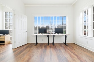 483 Moreland Ave NE, Atlanta, GA for lease Interior Photo- Image 2 of 7